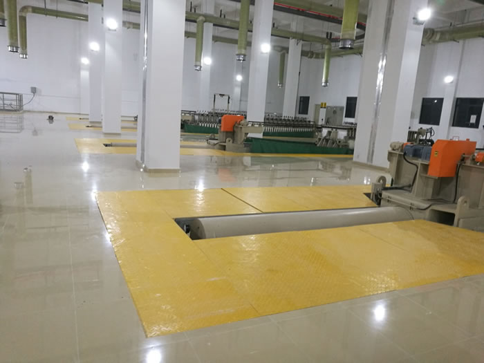 我司圓滿完成廣東深圳福田污水處理廠玻璃鋼格柵、蓋板安裝工程